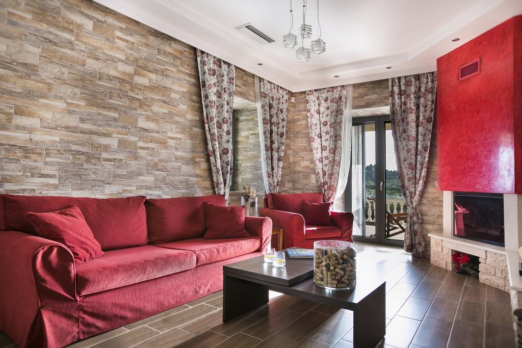 Villa Athinais Ликсури Экстерьер фото